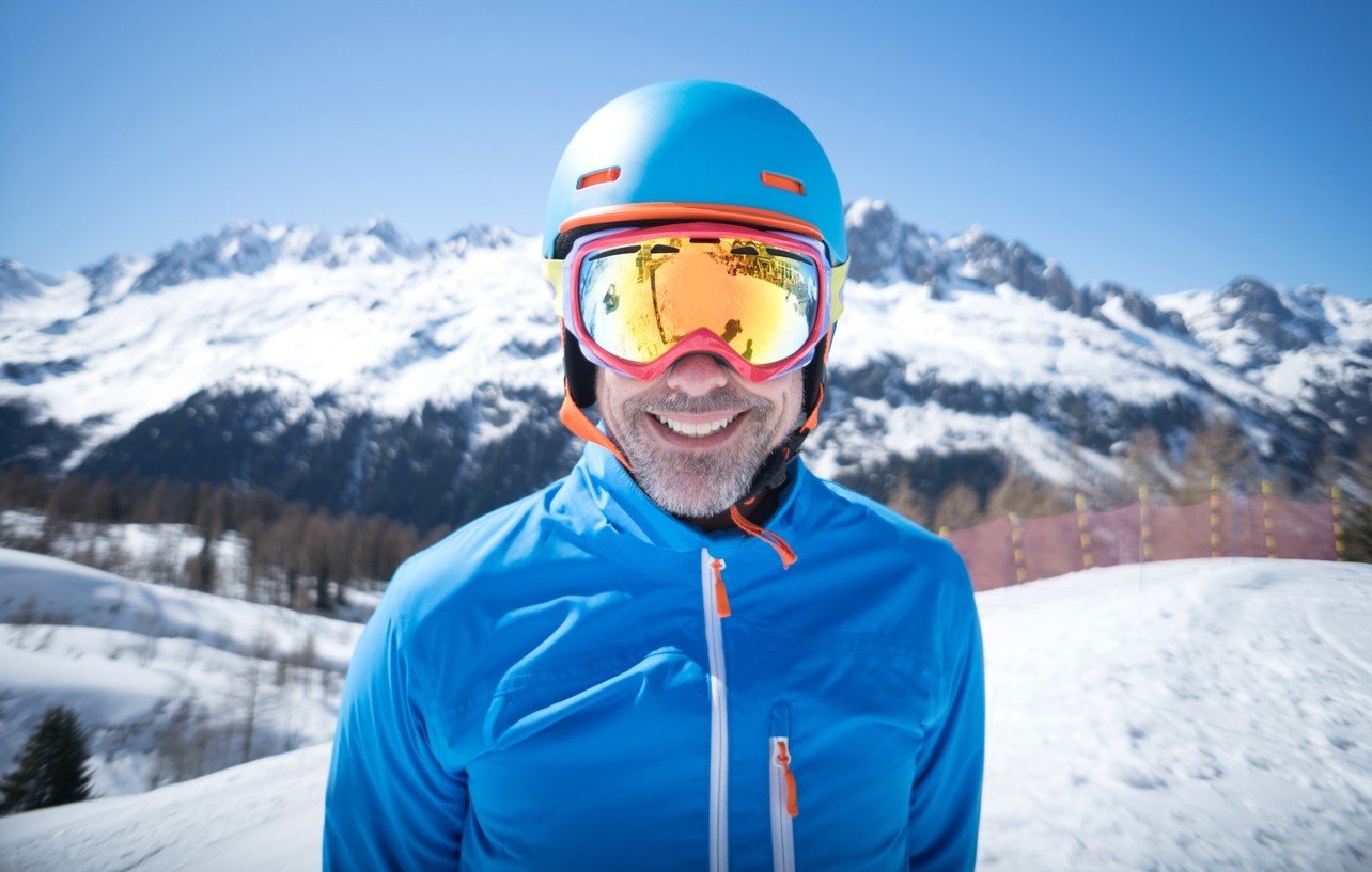 Man wearing ski goggles