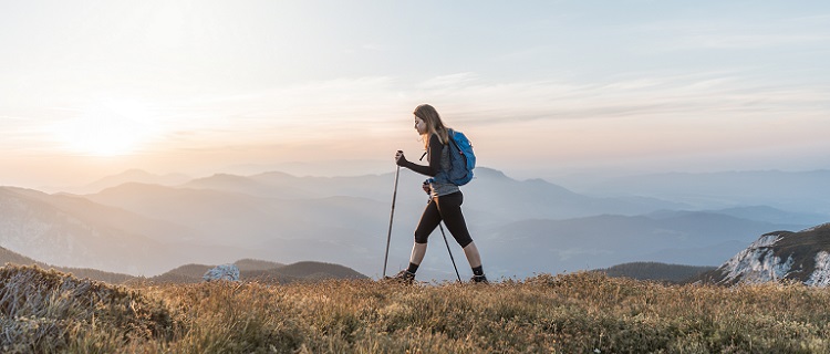 Top 10 Fast and Light Hiking Essentials | Snow+Rock