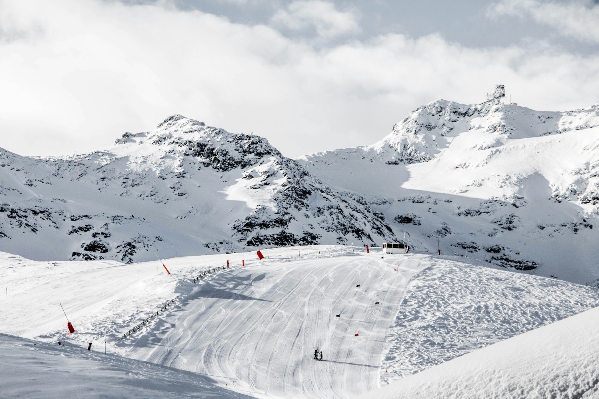 The white pistes of the Val Thorens resort