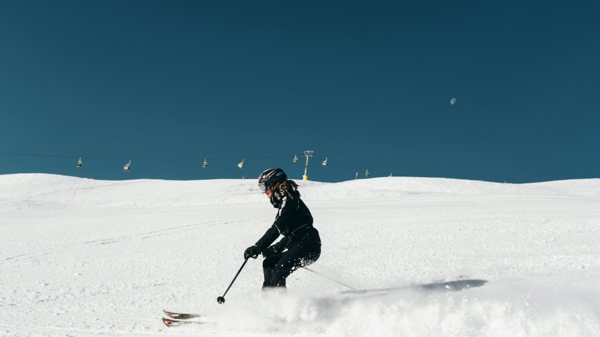 A person skiing 